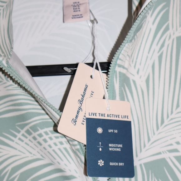 Tommy Bahama Half Zip Island Green Palm Sweatshirt w/Partially Mesh Sleeves. NWT - Picture 7 of 13